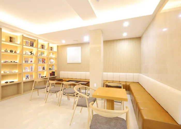 Hotel Nestly