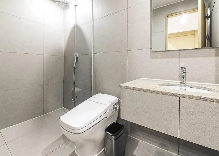 Nestly 3* Pusan
