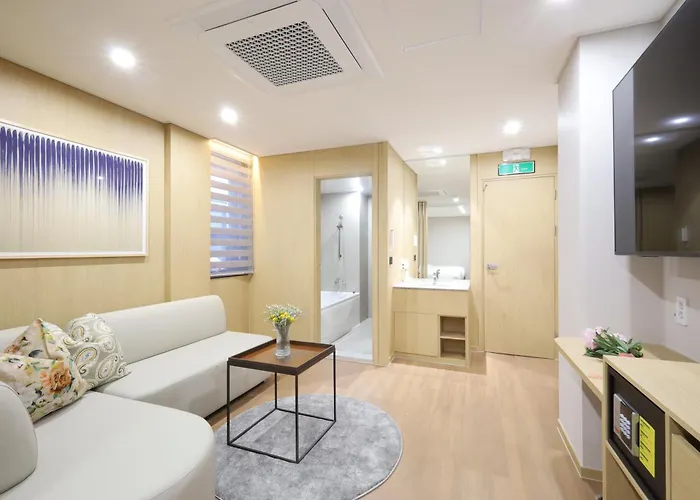 Nestly Hotel Busan