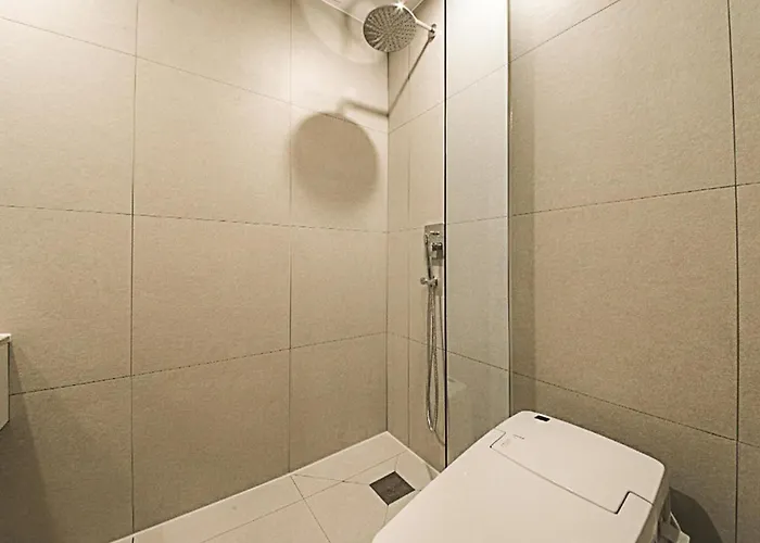 Nestly Hotel 3*